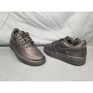 Nike Force 1 (PS) Athletic Sneakers Triple Black Boys Size 13c NEW NO BOX !